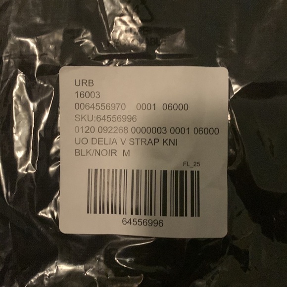 Delia V strap knit midi skirt size medium NWT - Picture 10 of 10